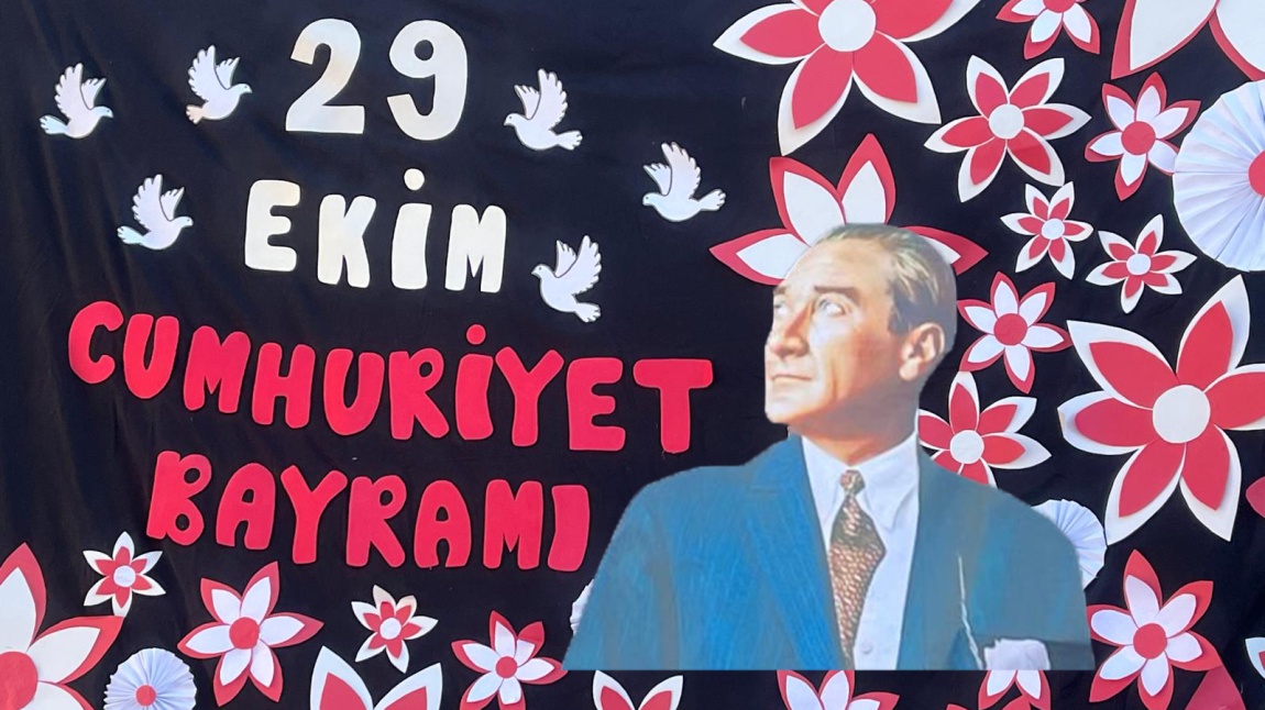 OKULUMUZ 29 EKİM CUMHURİYET BAYRAMI 101. YIL KUTLAMALARI